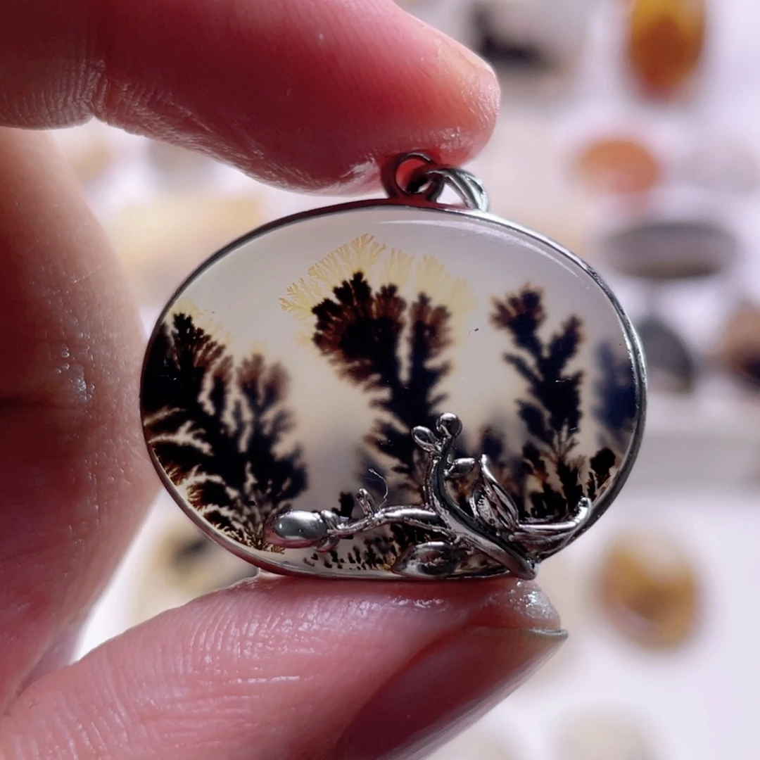 未镶嵌颈饰玛瑙/玉髓