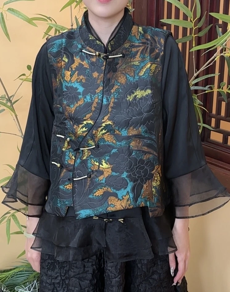 清静语qjy32138花色提花短马夹 138