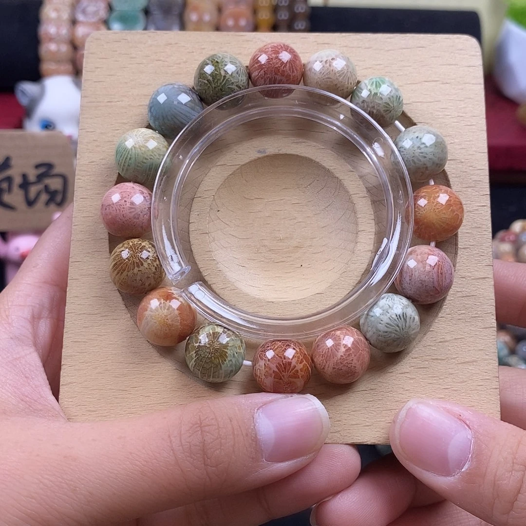 ****硅化珊瑚（珊瑚玉）未镶嵌手串
