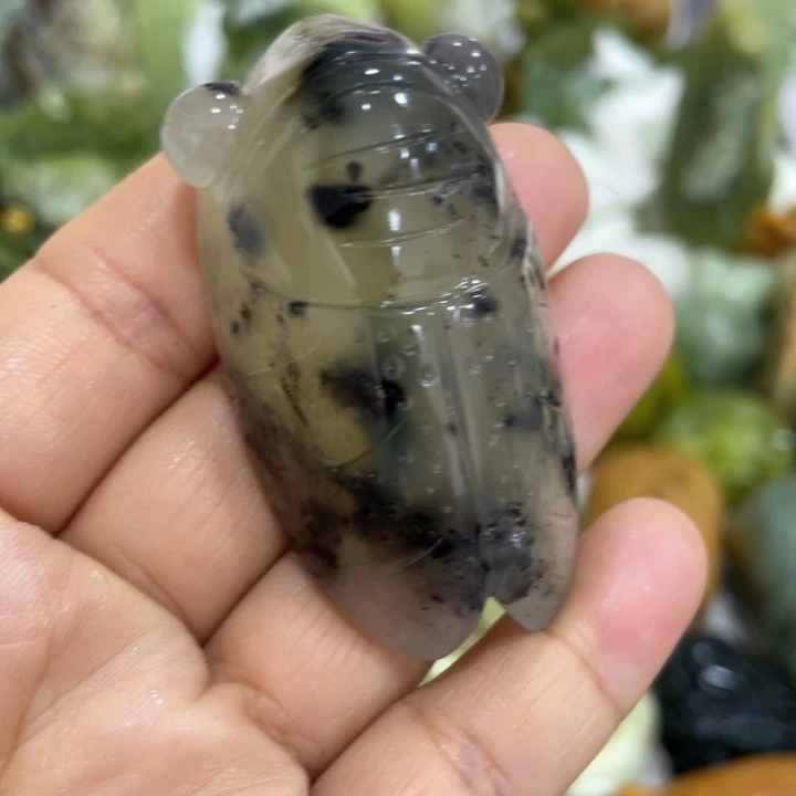 蛇纹石玉未镶嵌珠宝奇石