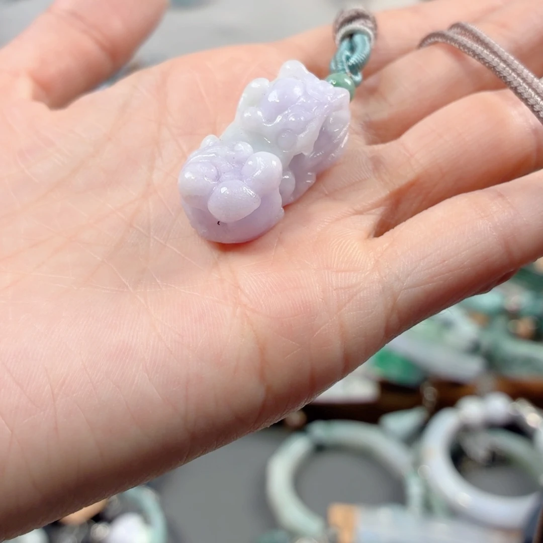 翡翠挂件未镶嵌手串