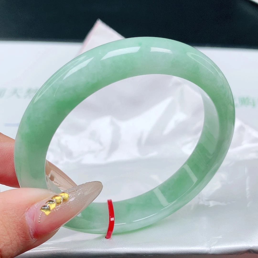 未镶嵌手镯翡翠8067