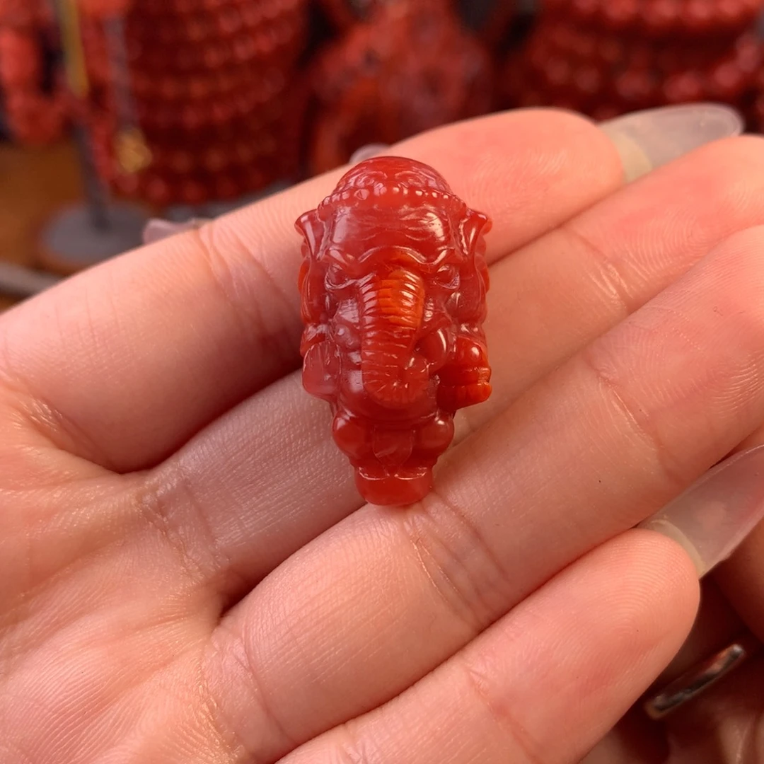 南红玛瑙配饰未镶嵌铁*