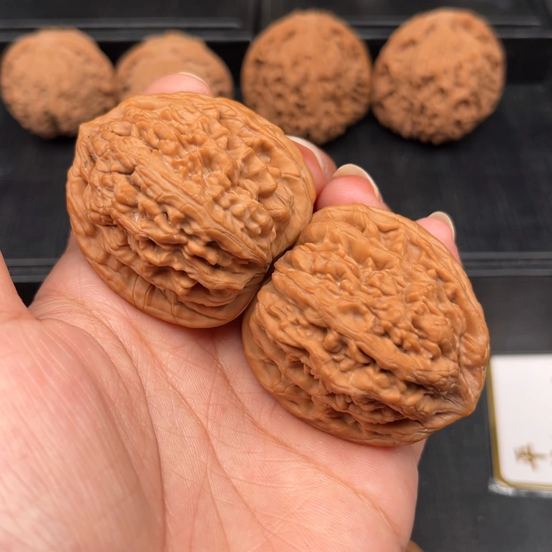 【闪购商品】吊坠文玩核桃虎头王