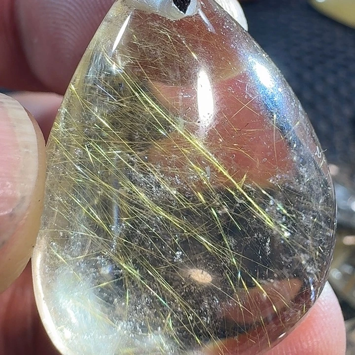 星***晚未镶嵌水晶颈饰我