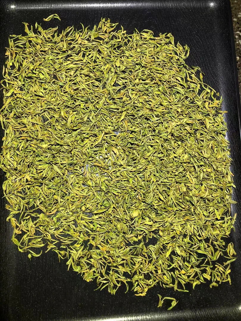 品茗芬源头直收手工荒山黄金芽DD1