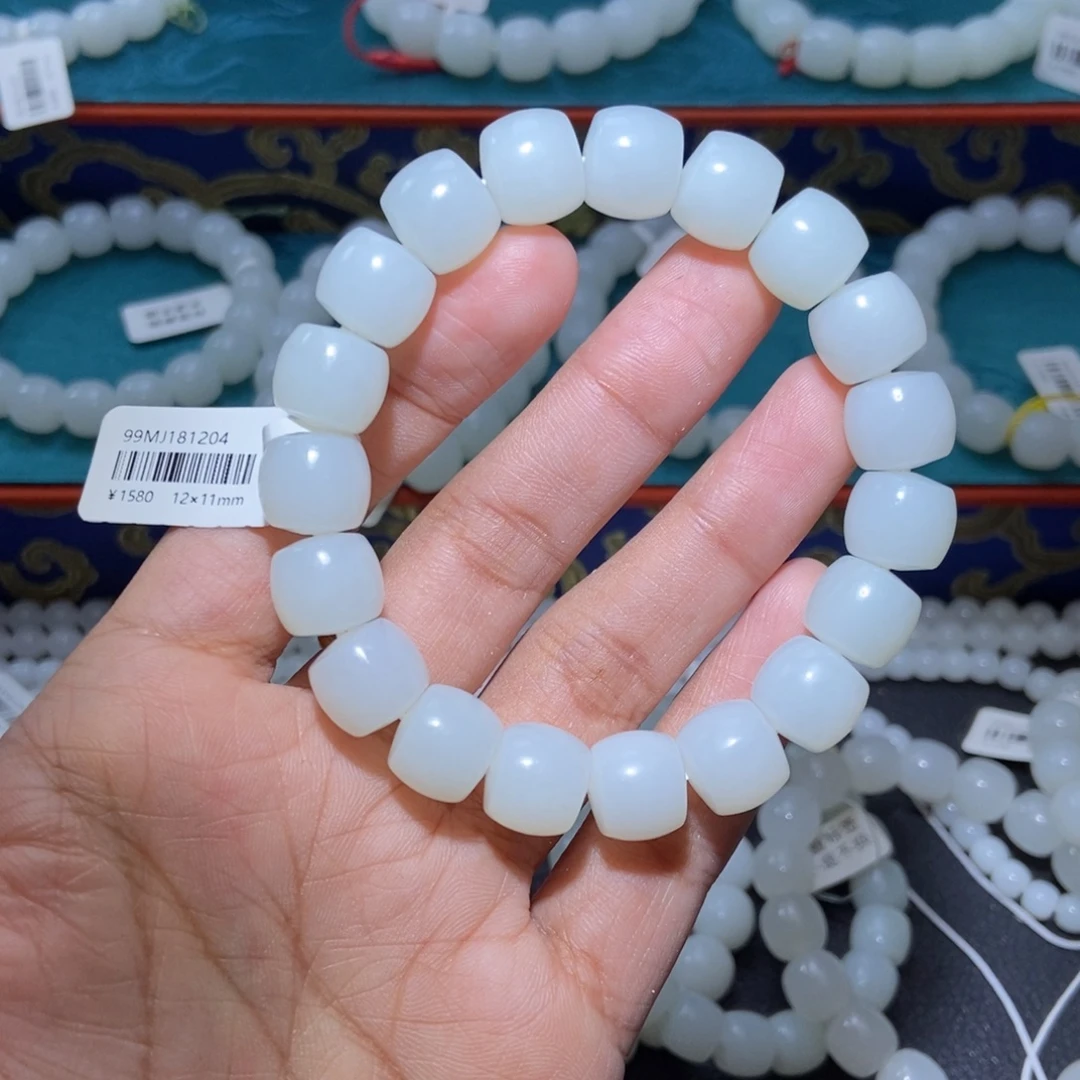 T***n和田玉未镶嵌手串12m直切