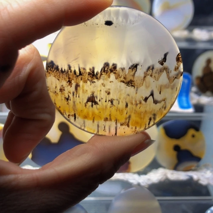 合金玛瑙/玉髓珠宝奇石83