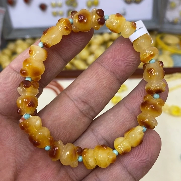 蜜蜡未镶嵌裸石串