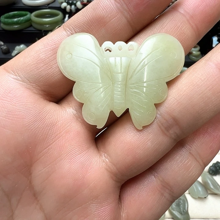 未镶嵌和田玉（糖玉）珠宝半成品