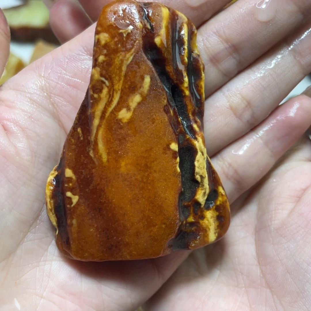 定制琥珀天然原矿