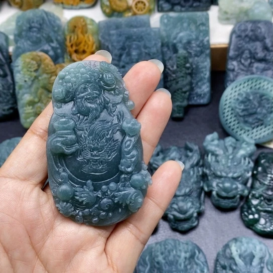 未镶嵌定制翡翠翡翠