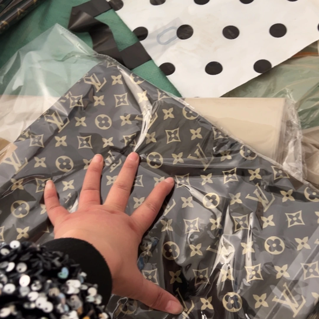 塑料福利款黑色字母50.40的3包