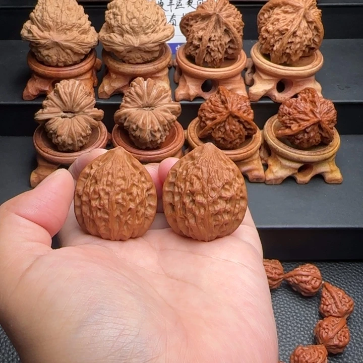 文玩核桃把件金牛全品无修精品配对