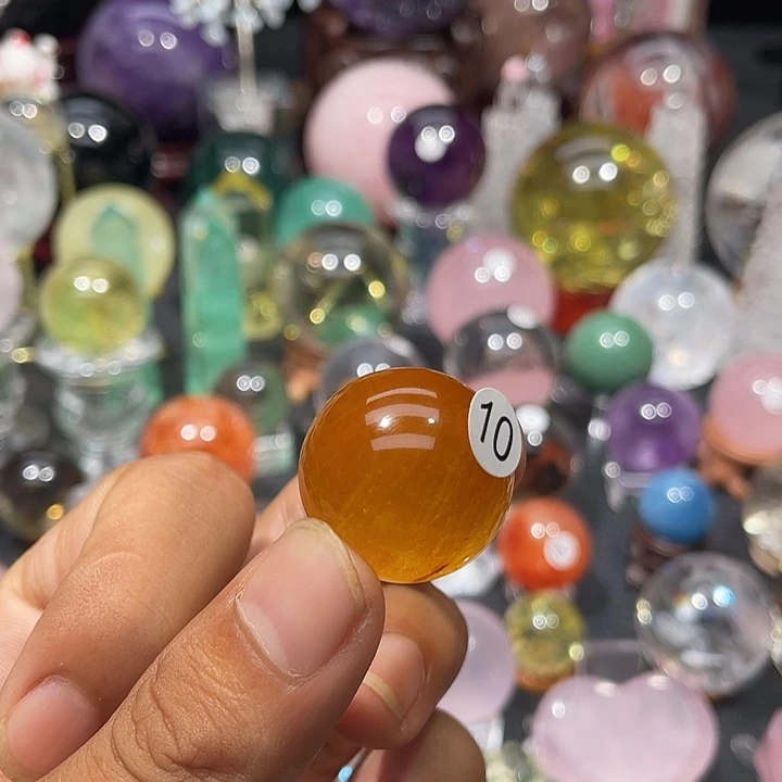 番****未镶嵌珠宝半成品水晶微瑕2.5