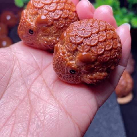 【闪购商品】手串/手链橄榄核37左右金币金蝉手球