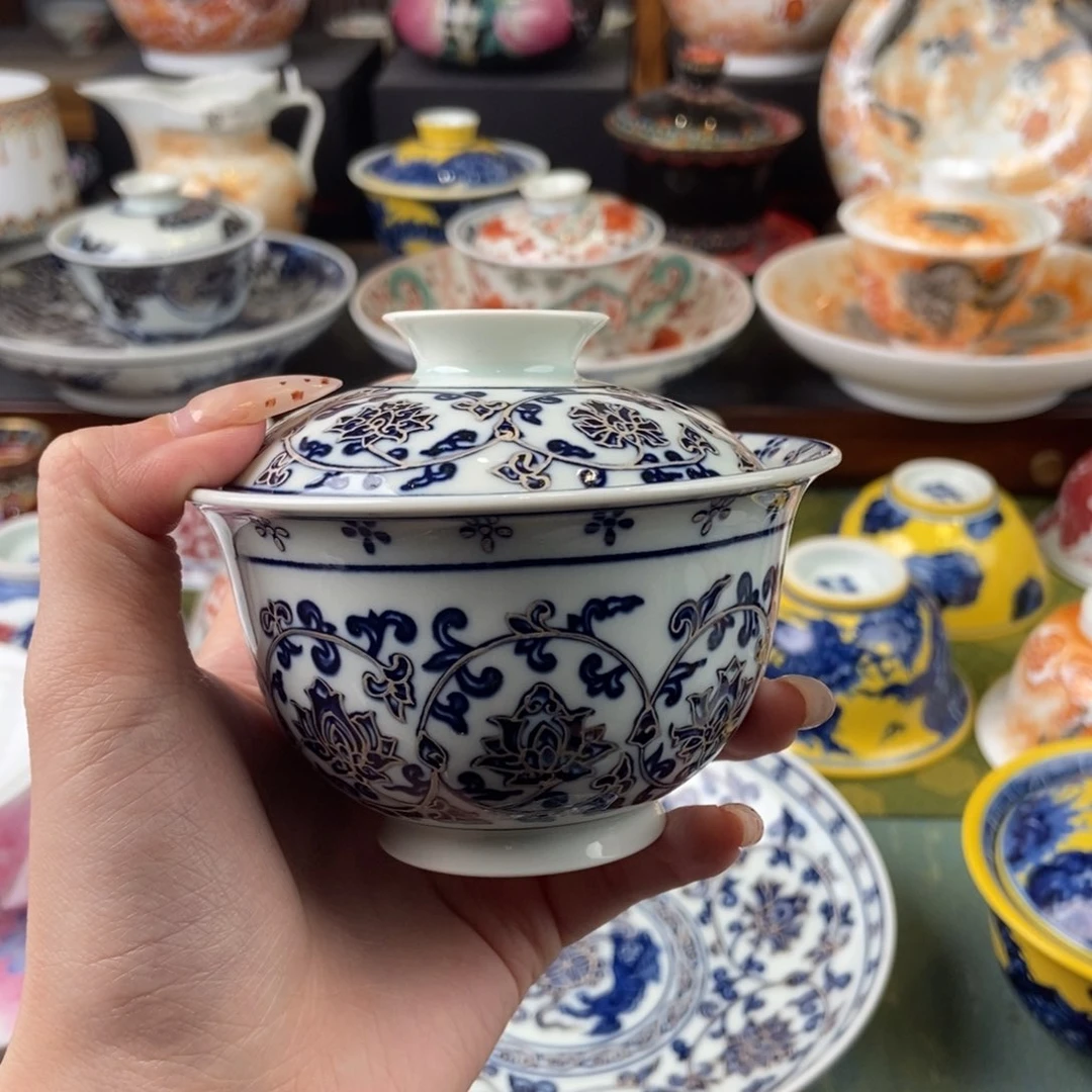 陶瓷的设计师是一个人