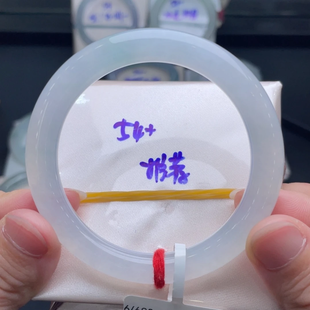 翡翠未镶嵌手镯翡翠手镯67