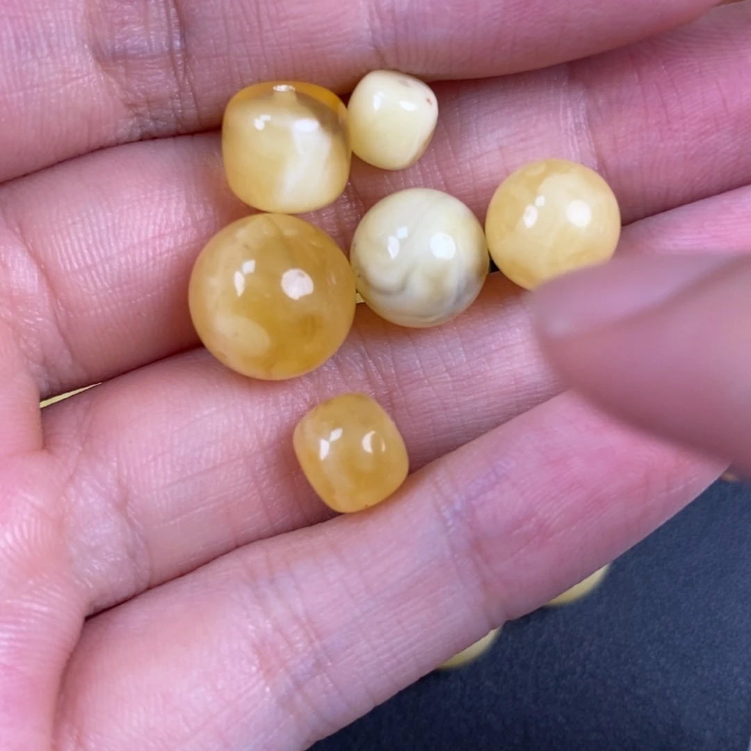 琥珀未镶嵌裸石微瑕1