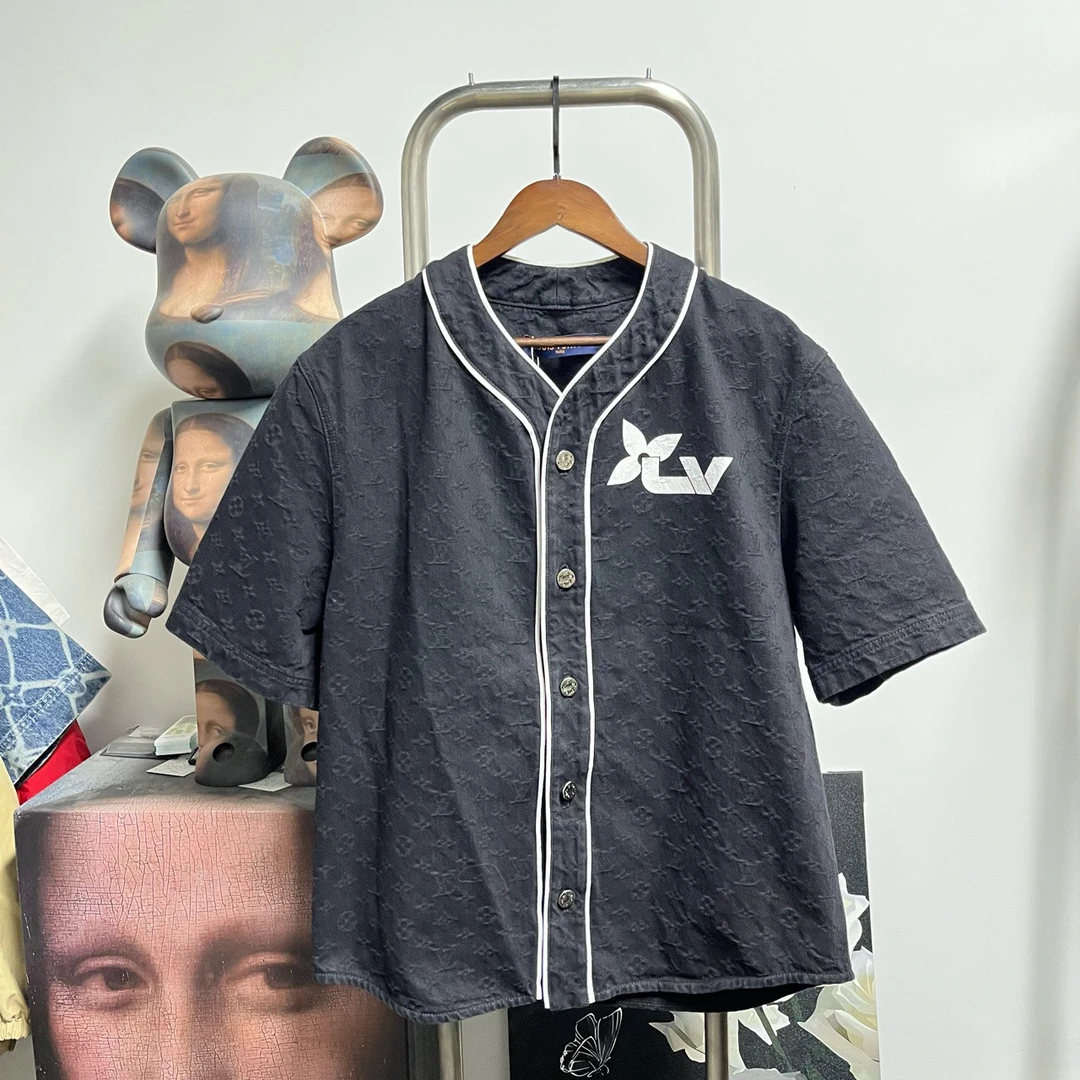 99新 LouisVuitton/路易威登 满印棒球衫外套 尺码M衣长70胸围59