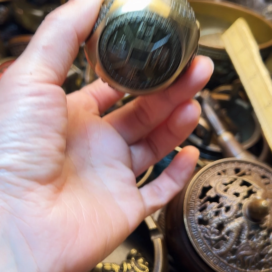 精美铜器工艺品等