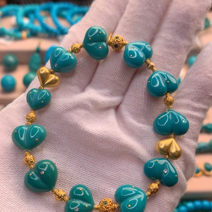 绿松石18K金镶嵌湖北天然原矿绿松石