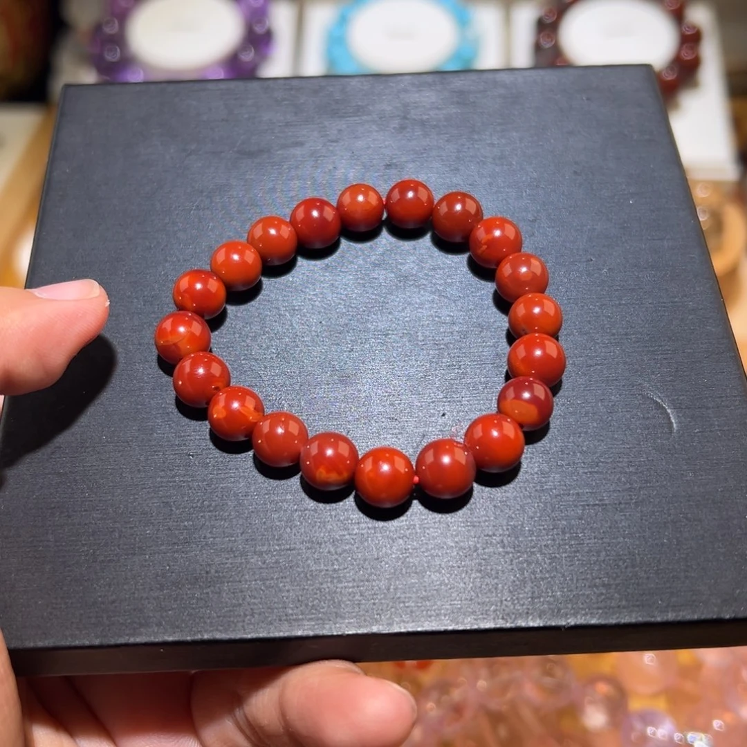 南红玛瑙手串未镶嵌什****上手串
