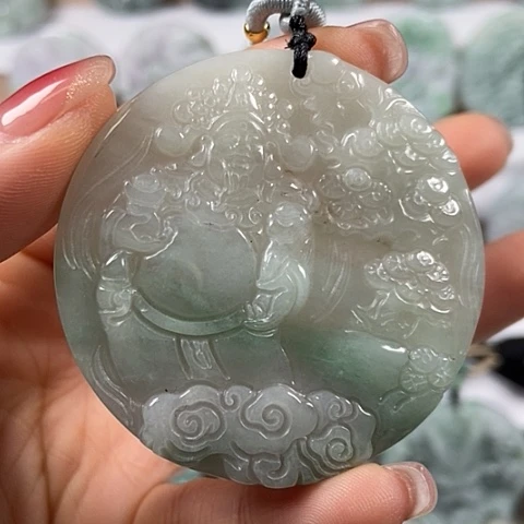 翡翠颈饰未镶嵌财神爷福利