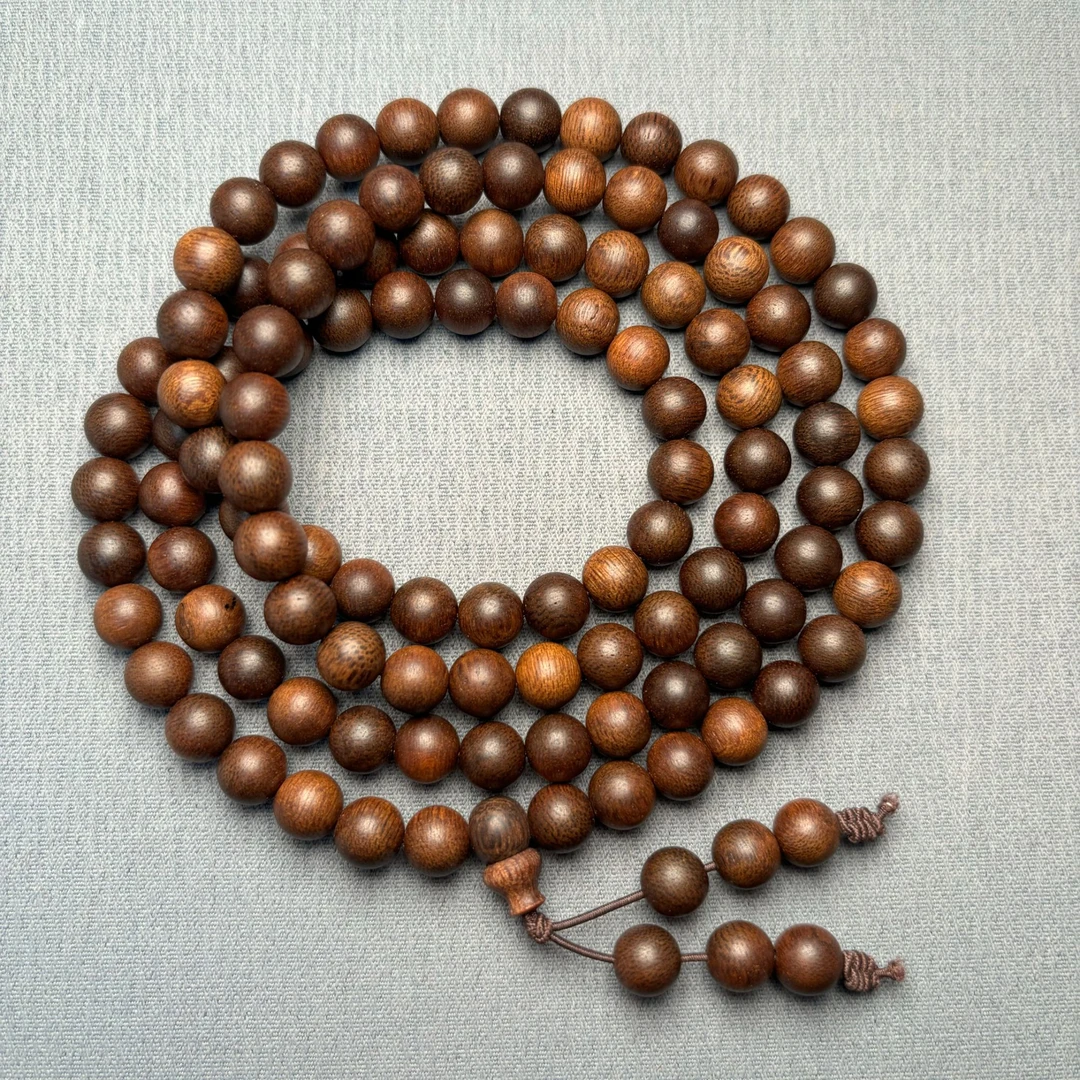 Y069 沉香圆珠项链尺寸约8mm 多样性发一件