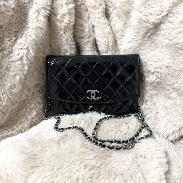 95新 Chanel/香奈儿 黑色漆皮菠萝扣发财woc链条包 原色 鱼鱼