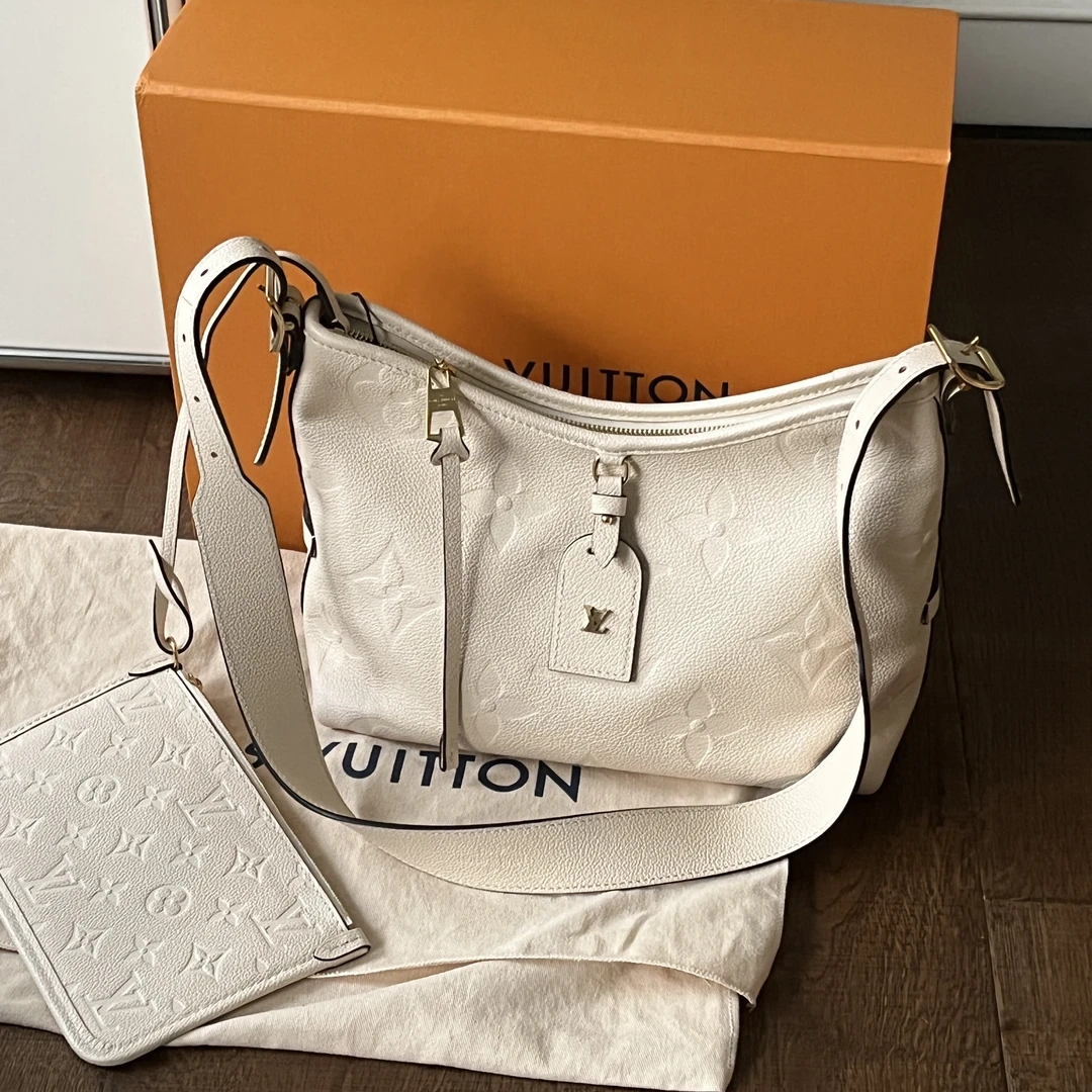99新 LouisVuitton/路易威登 奶白色压纹carryall小号斜挎包39327