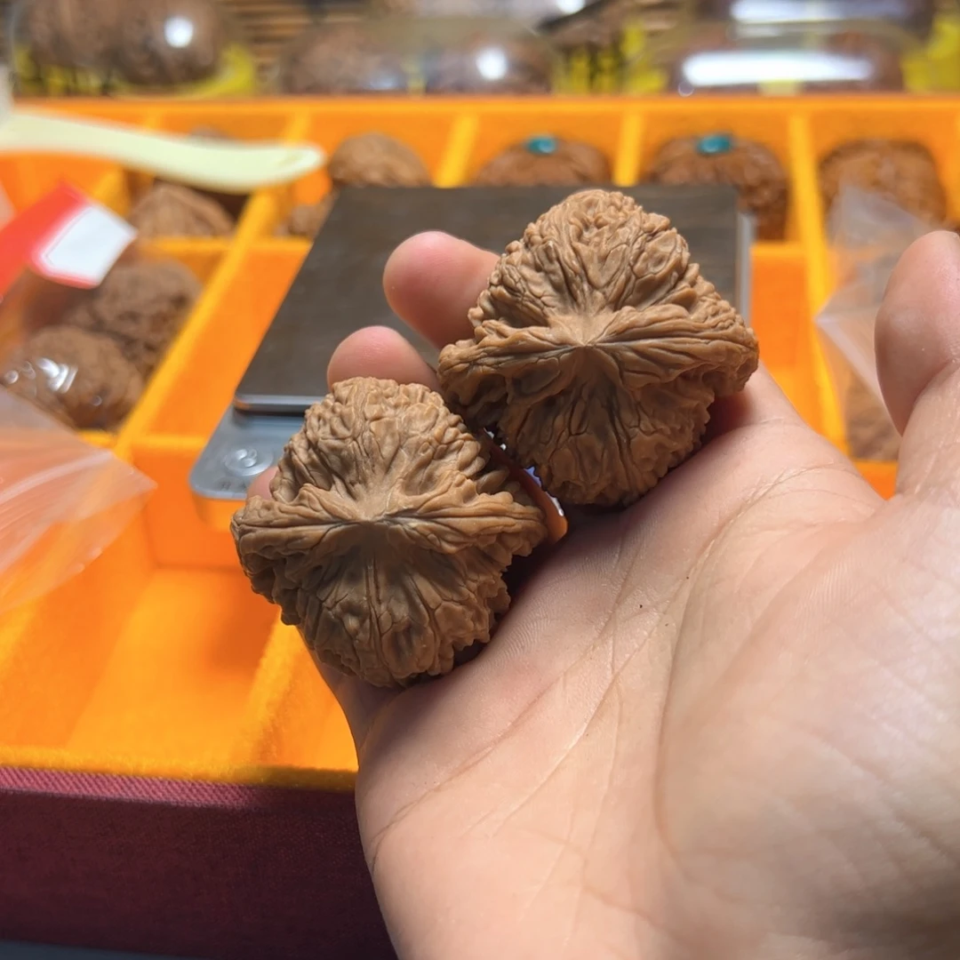 吊坠文玩核桃阿*核桃