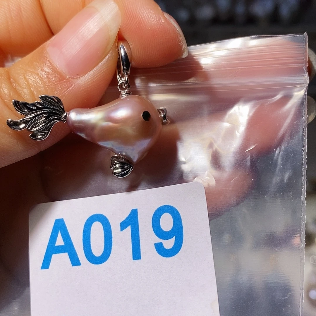 颈饰未镶嵌淡水珍珠