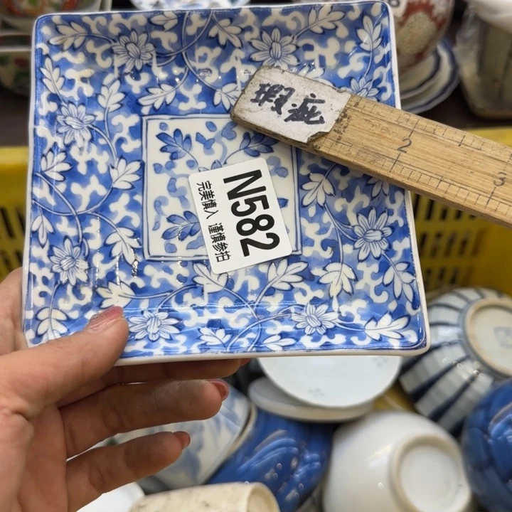 瓷片用哈哈哈哈哈哈哈哈哈
