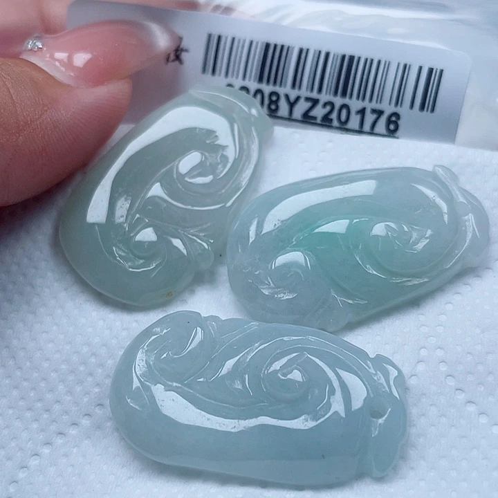 翡翠足铂镶嵌吊坠(不含链)