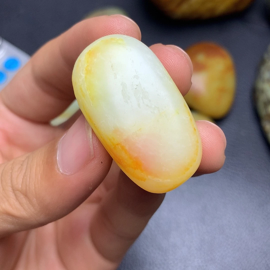 和田玉未镶嵌摆件