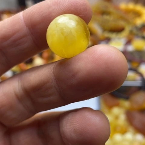 手串琥珀未镶嵌吊坠