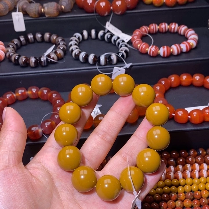 玛瑙/玉髓手链未镶嵌福*娃