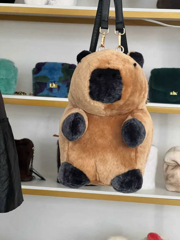 可爱百搭超大款可暖手卡通双肩背包时尚潮流