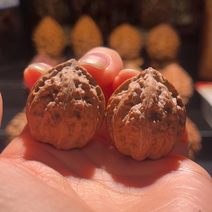 文玩核桃吊坠小鼻嘎28