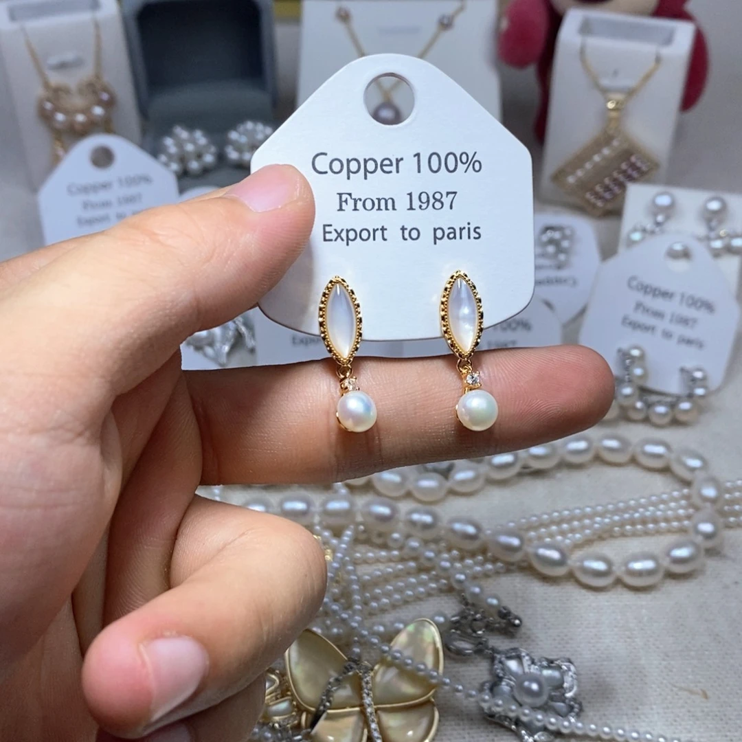 未镶嵌淡水珍珠耳饰