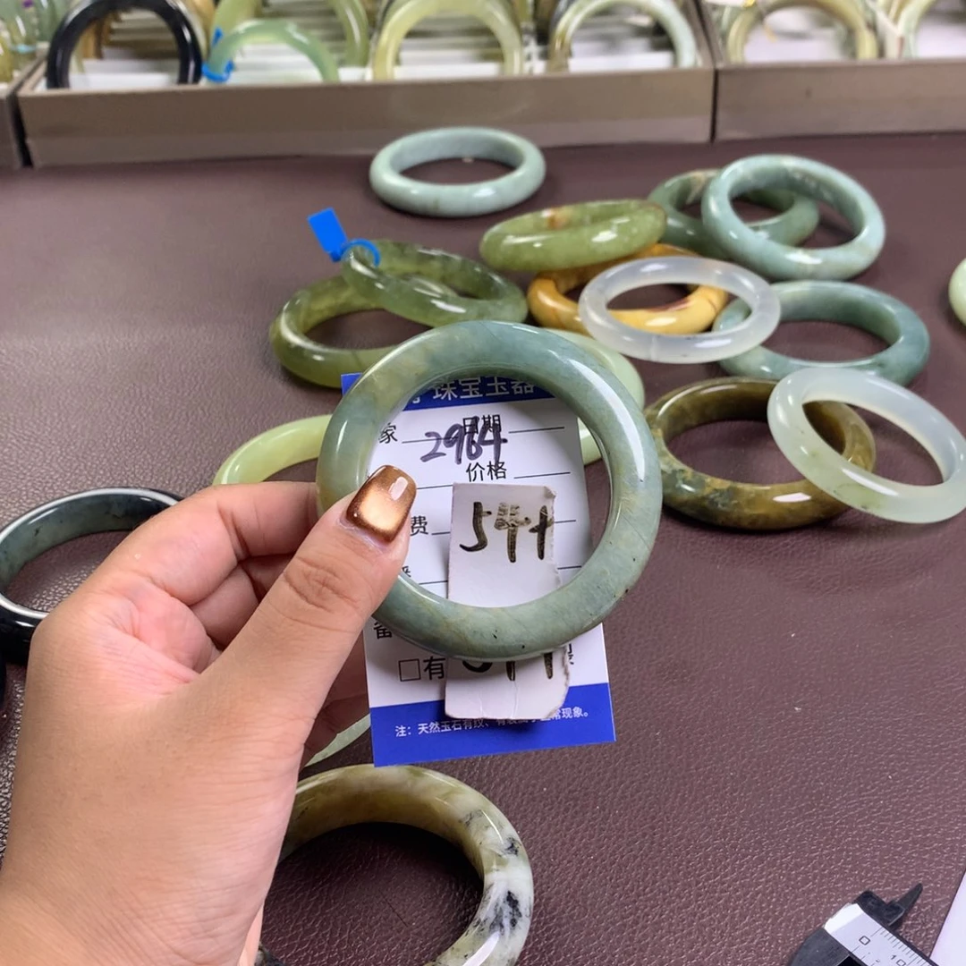 未镶嵌蛇纹石玉手镯2964