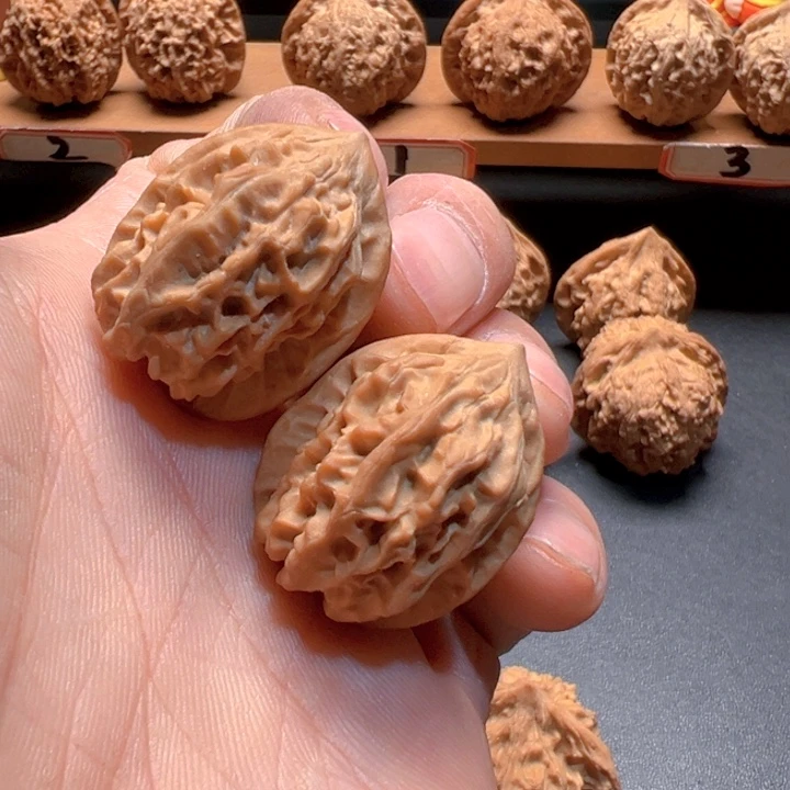 家***宝文玩核桃吊坠龙骨