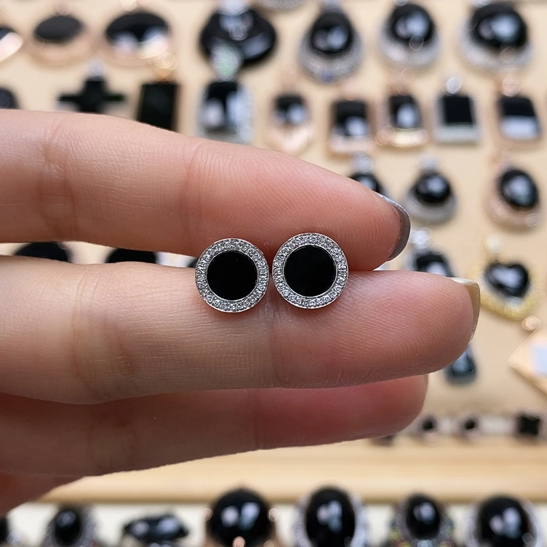 翡翠耳饰18K金镶嵌天然翡翠墨翠