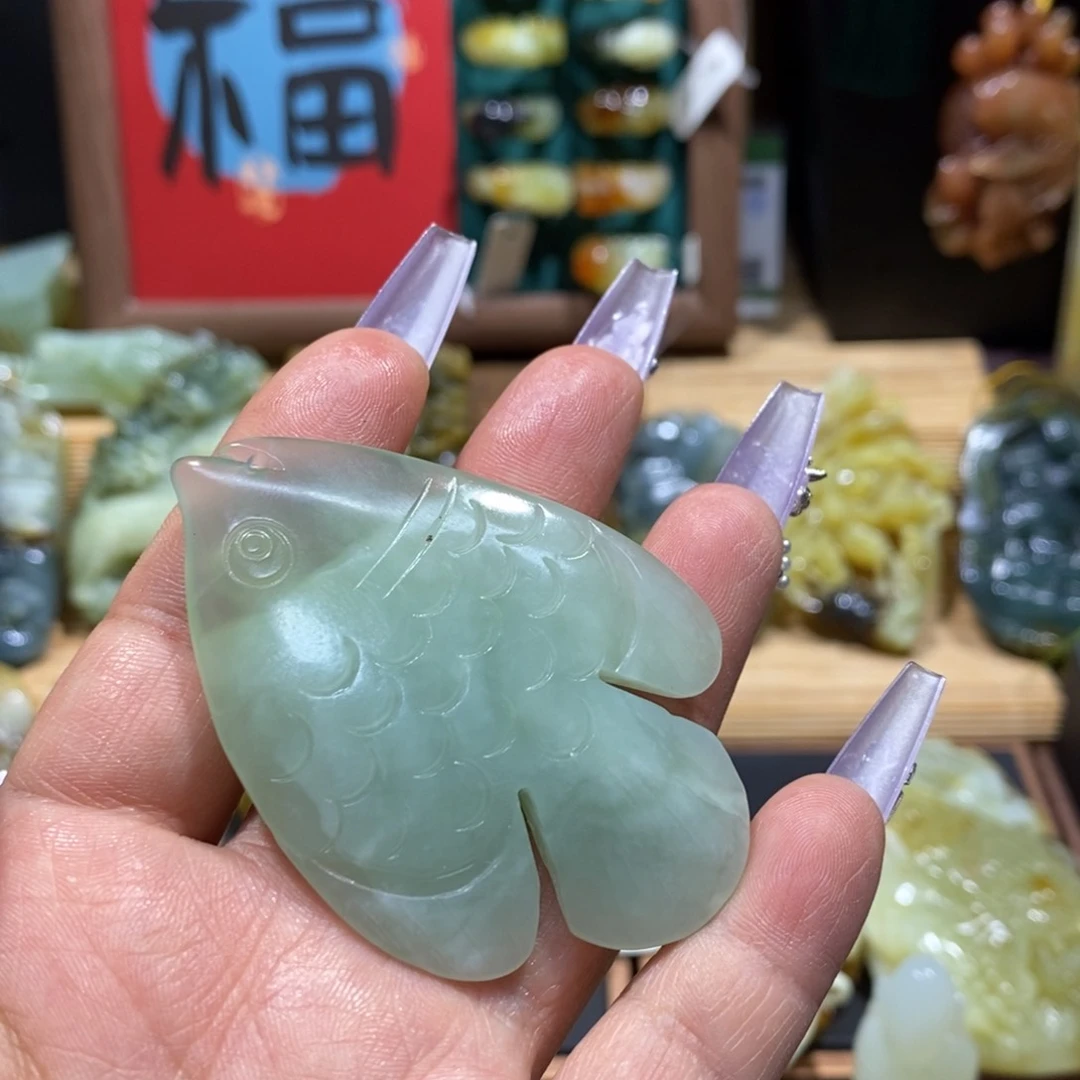 蛇纹石玉颈饰未镶嵌A**S