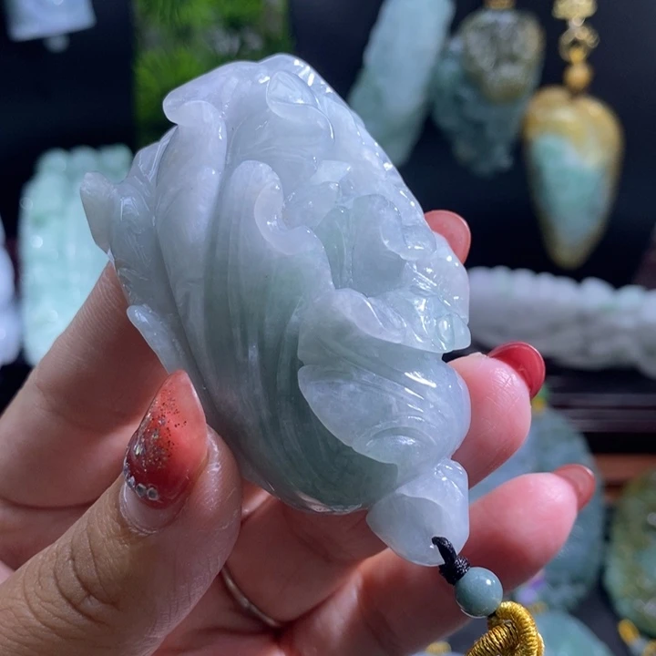 【闪购商品】颈饰未镶嵌翡翠菜