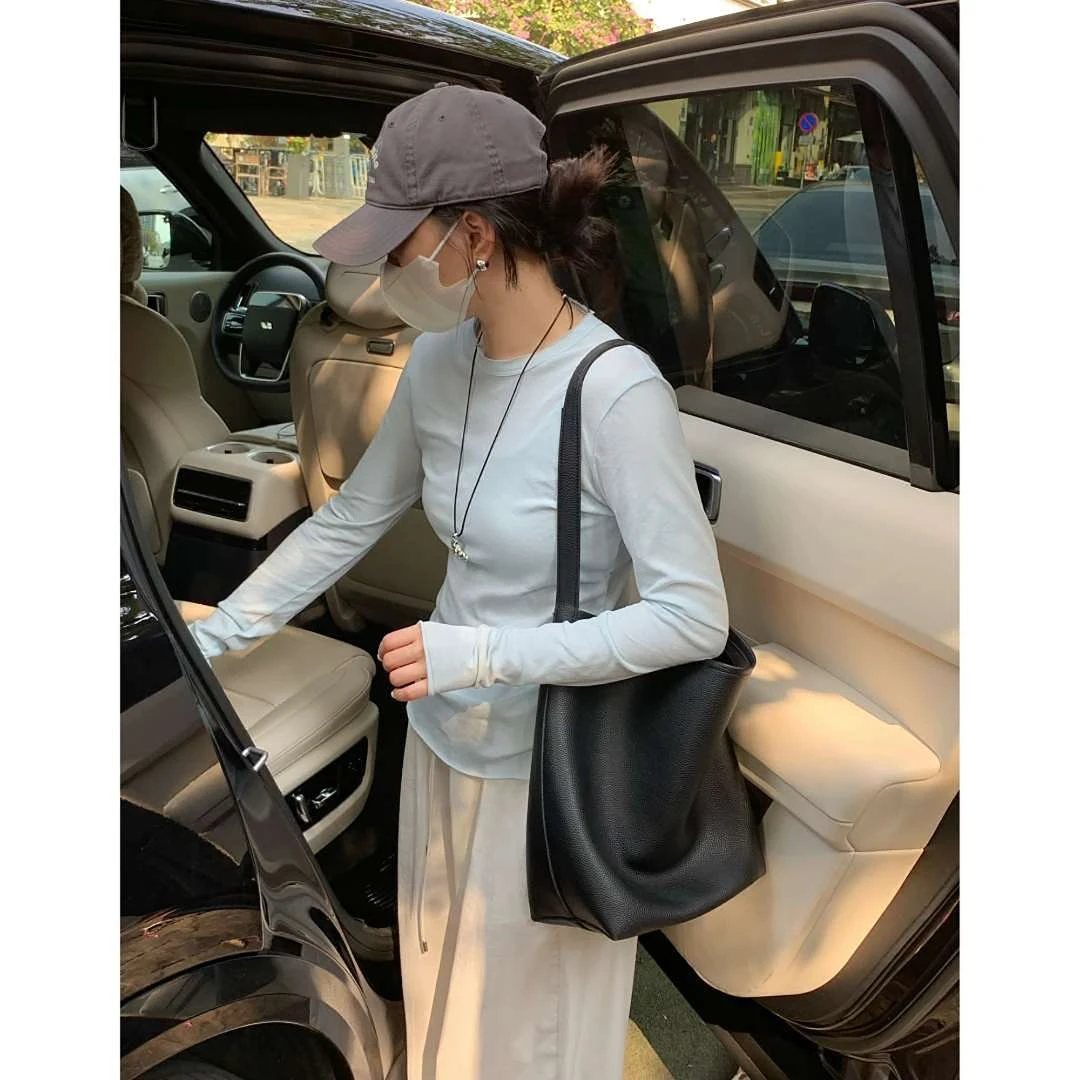 四季款散边金典T恤女纯色圆领长袖打底薄款防晒罩衫修身显瘦上衣