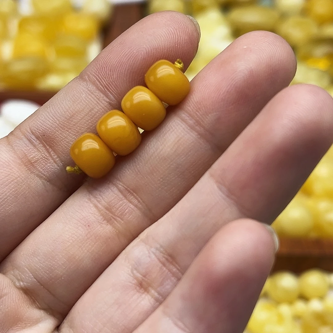 蜜蜡未镶嵌裸石天然