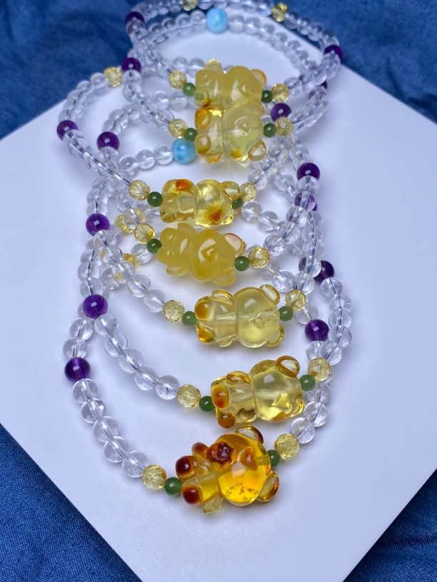 天然琥珀蜜蜡小熊手串（多样性发货）