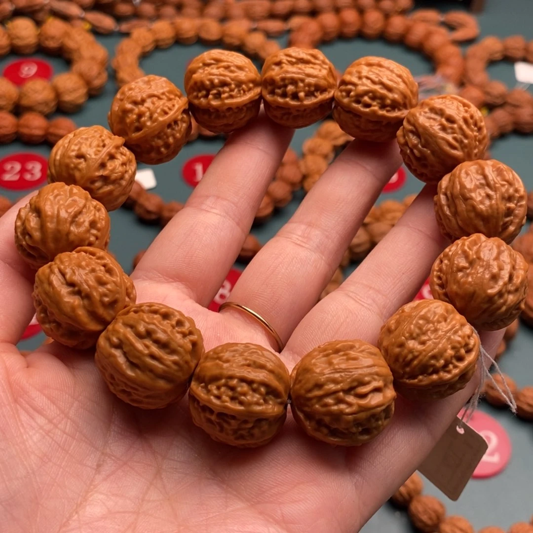文玩核桃手串21尺寸八棱